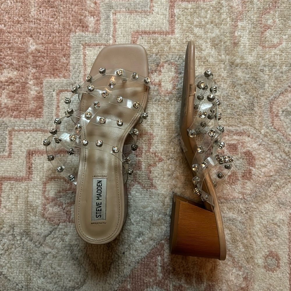 Steve Madden sandals